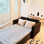 Apartament Long Journey
